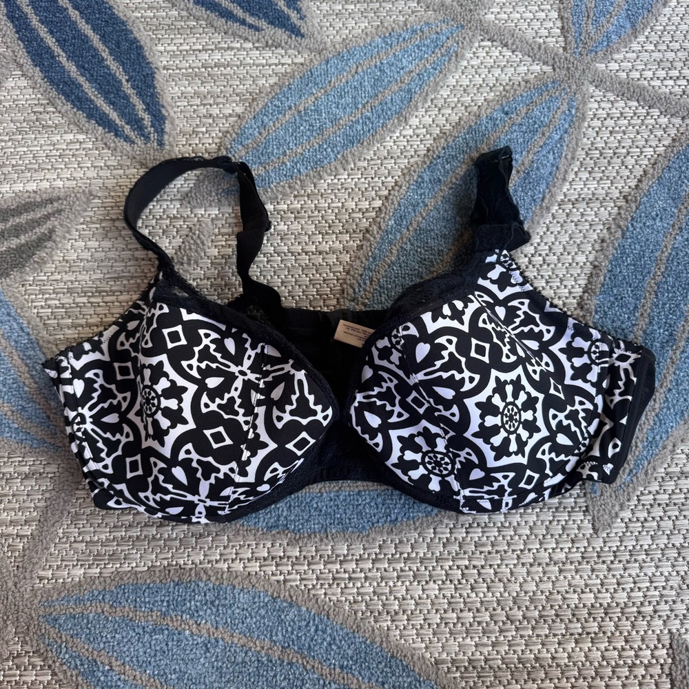 Cacique Black White Damask Underwire Lined Lace Trim Women's Bra Size 42DDD‎